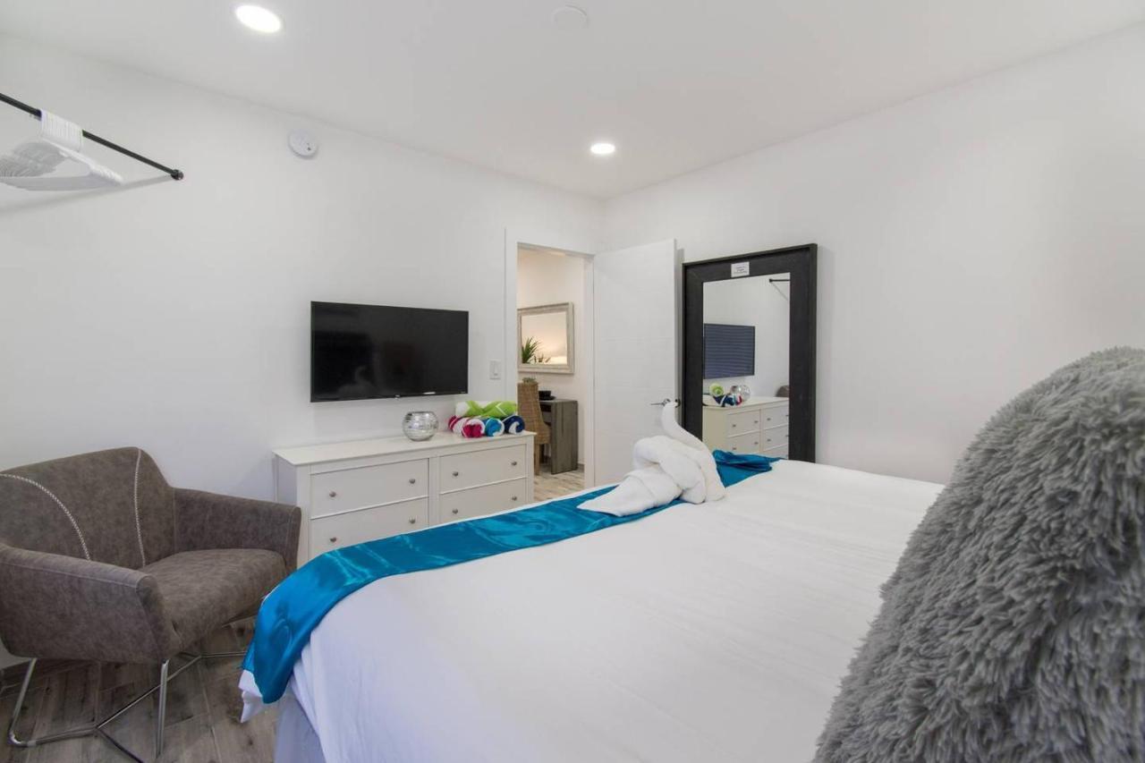 Lovely 1Br W Parking Space & Walk To The Beach #7 Hollywood Luaran gambar